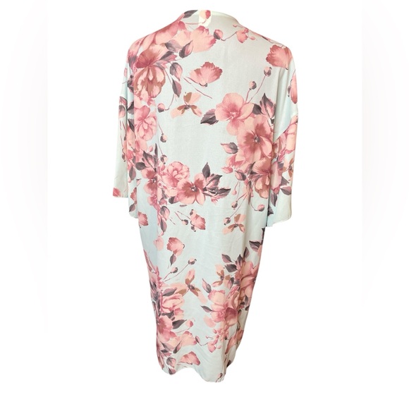I Joah Pale Blue & Pink Floral Kimono/Cover Up/Cardigan - Picture 4 of 8